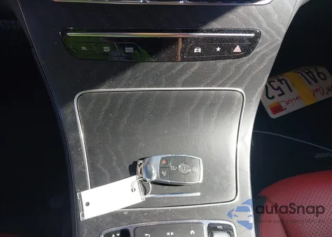 2022 Mercedes-Benz Glc Glc 300 z USA, uszkodzony, nr VIN W1N0J8EB2NG056163